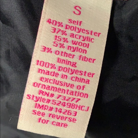 SOLD Black and white houndstooth print jacket - Picture 9 of 10